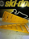 SKI DOO ROTAX BOMBARDIER VENTS 571-2765 SNOWMOBILE VINTAGE BOMBARDIER SLED HOOD VENT 571-2765 TNT NORDIC SKIDOO