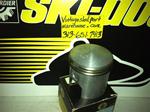 VINTAGE SKI DOO PISTON 300 OLYMPIQUE SNOWMOBILE VINTAGE SKI DOO PISTON 420-4844-25 ROTAX BOMBARDIER SKIDOO