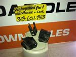 OMC SNOWMOBILE STAND CLIPS 260428 VINTAGE SNOWMOBILE JOHNSON EVINRUDE STAND CLIPS 260428